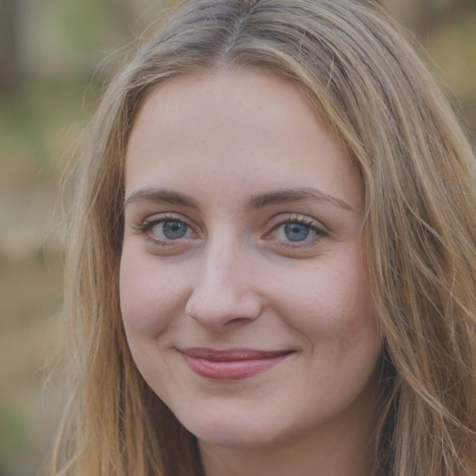 Aldona Przybylska — redaktorka i prowadząca warsztatów
